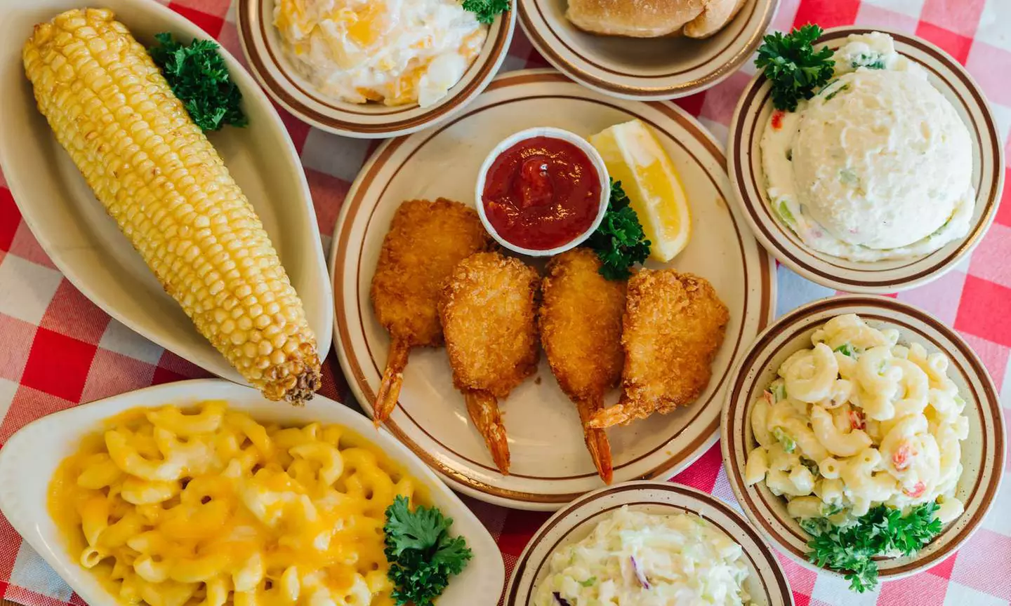 $20 or $40 to Spend or Tub O' Chicken/Family Special at Dinah's Chicken