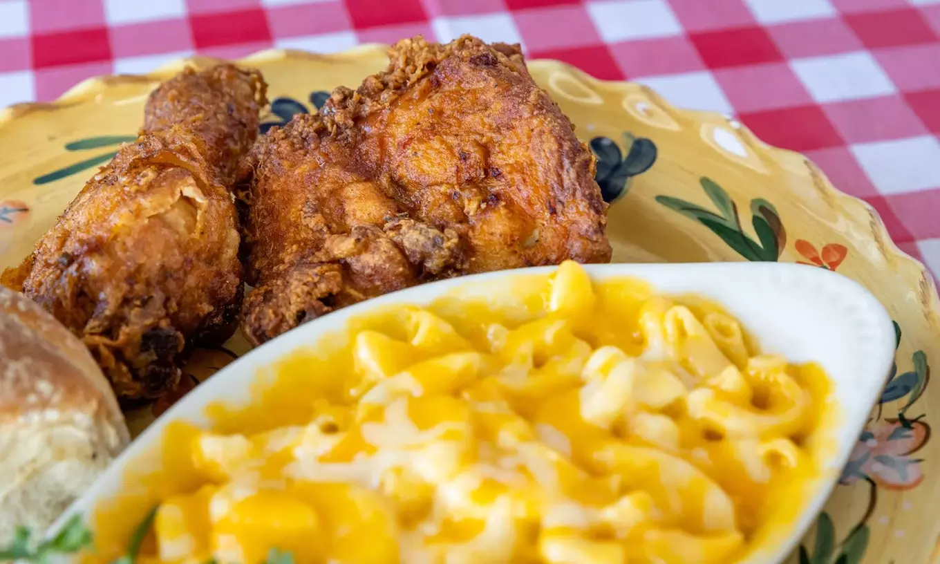 $20 or $40 to Spend or Tub O' Chicken/Family Special at Dinah's Chicken